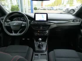 Ford Focus thumbnail 4