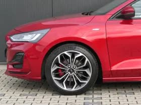Ford Focus thumbnail 13