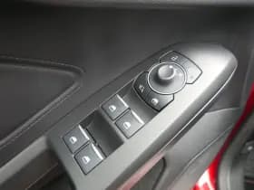 Ford Focus thumbnail 32