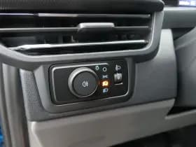 Ford E-Transit Custom thumbnail 31