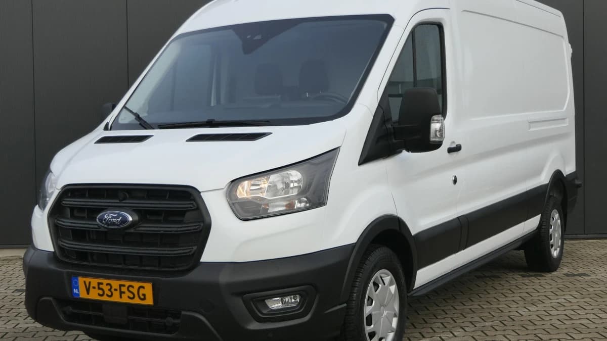Ford Transit — foto 1