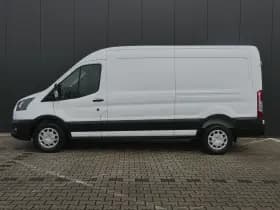 Ford Transit thumbnail 2