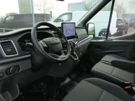Ford Transit thumbnail 5