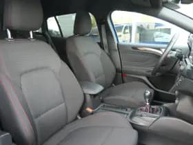 Ford Focus thumbnail 7