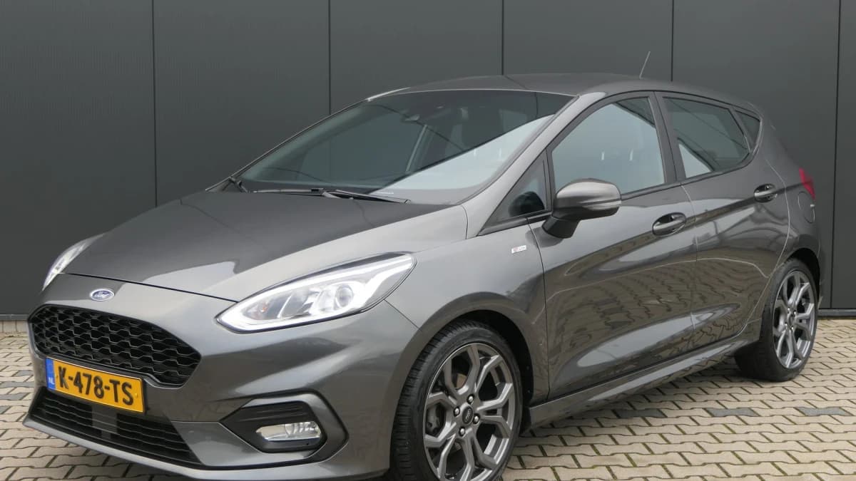 Ford Fiesta — foto 1