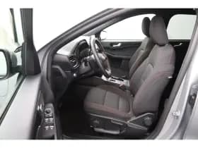 Ford Kuga thumbnail 4