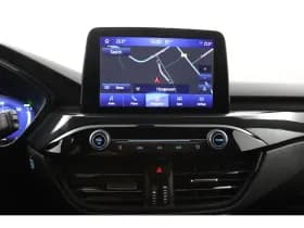 Ford Kuga thumbnail 6