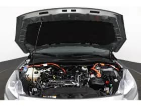 Ford Kuga thumbnail 10