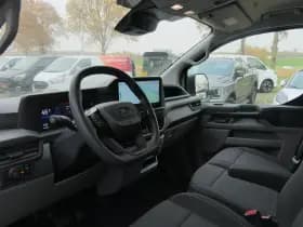 Ford E-Transit Custom thumbnail 5