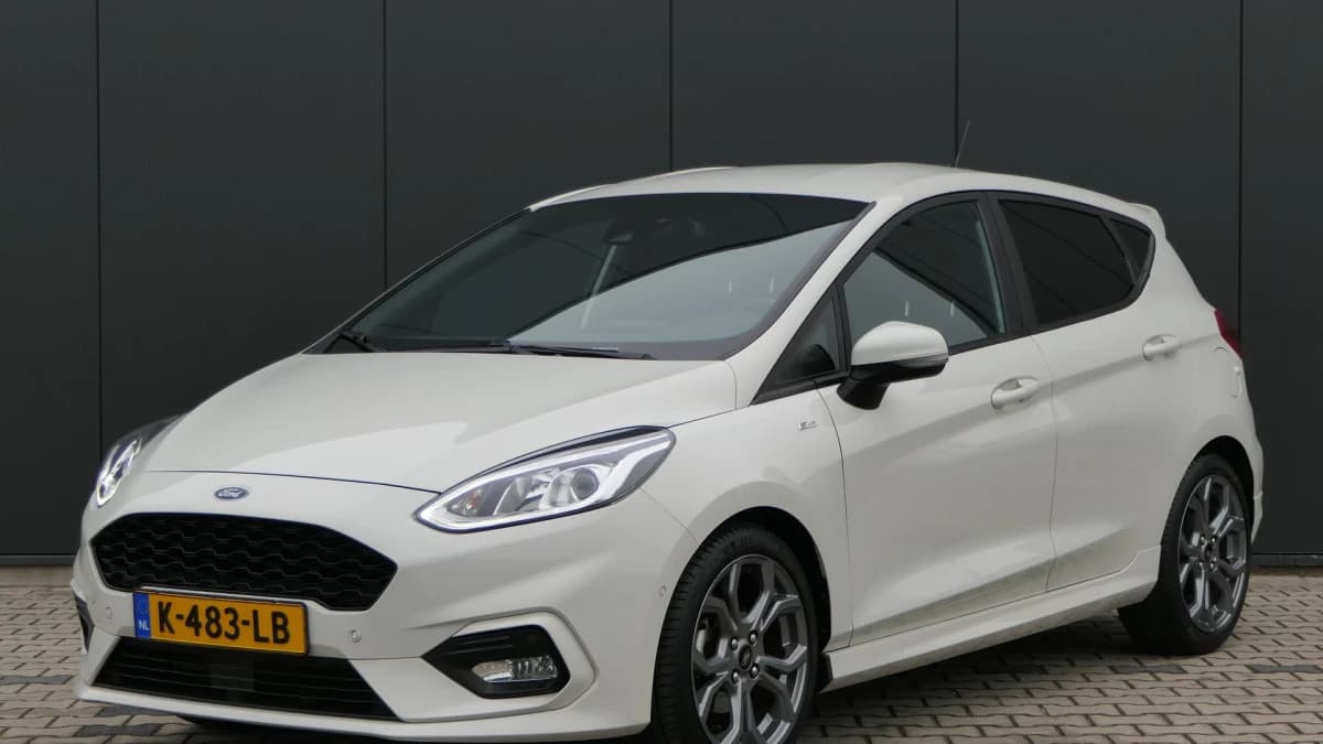 Ford Fiesta — foto 1