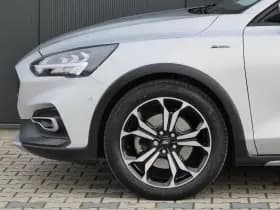 Ford Focus thumbnail 15