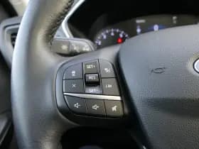 Ford Kuga thumbnail 12