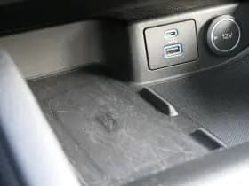 Ford Kuga thumbnail 37