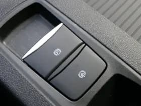 Ford Kuga thumbnail 44