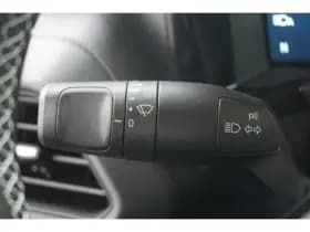 Ford E-Transit Courier thumbnail 22