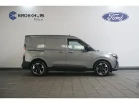 Ford E-Transit Courier thumbnail 6