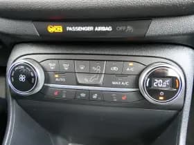 Ford Fiesta thumbnail 8
