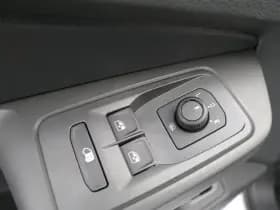 Ford Transit Connect thumbnail 34