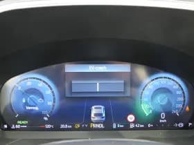 Ford Kuga thumbnail 26