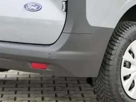 Ford Transit Courier thumbnail 13
