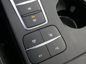 Ford Kuga thumbnail 35