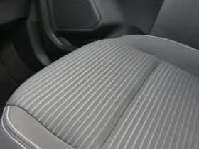 Ford Kuga thumbnail 36