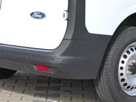 Ford Transit Courier thumbnail 13