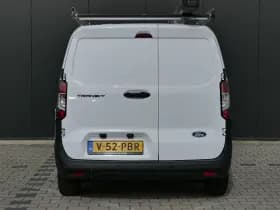 Ford Transit Courier thumbnail 24