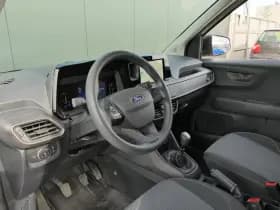 Ford Transit Courier thumbnail 5
