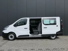 Renault Trafic thumbnail 2