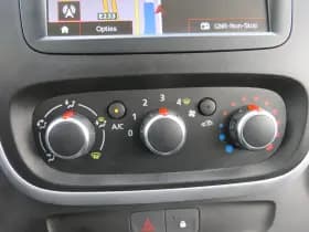 Renault Trafic thumbnail 9