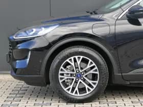 Ford Kuga thumbnail 17