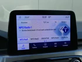 Ford Kuga thumbnail 32