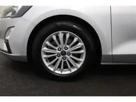 Ford Focus thumbnail 14