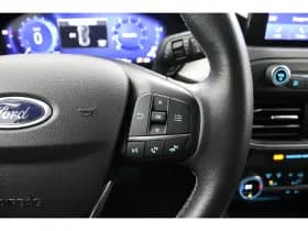 Ford Focus thumbnail 17