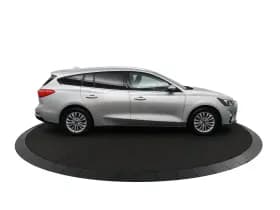 Ford Focus thumbnail 32