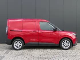 Ford Transit Courier thumbnail 22
