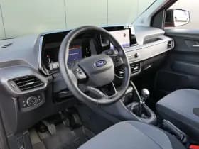 Ford Transit Courier thumbnail 5