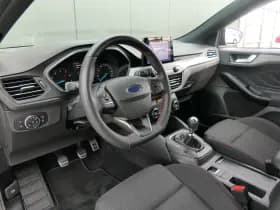 Ford Focus thumbnail 11