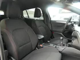 Ford Focus thumbnail 7