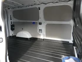 Ford E-Transit Custom thumbnail 12