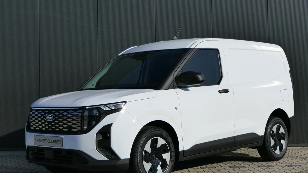 Ford E-Transit Courier — foto 1