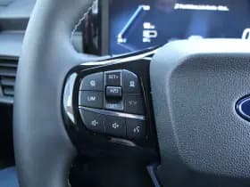 Ford E-Transit Courier thumbnail 15