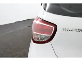 Hyundai i10 thumbnail 30