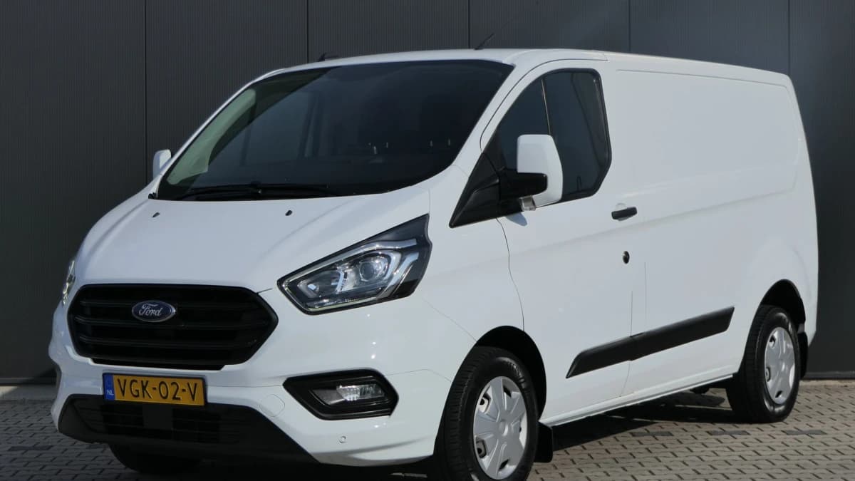 Ford Transit Custom — foto 1