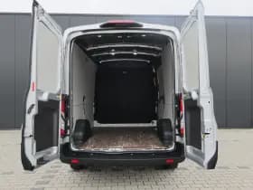Ford Transit thumbnail 11