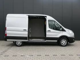 Ford Transit thumbnail 3