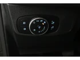 Ford Focus thumbnail 24