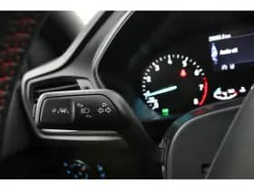 Ford Focus thumbnail 25