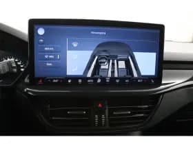 Ford Focus thumbnail 8